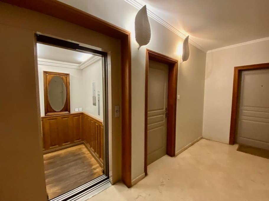 "Georgio" Grand Appartement Traversant Avec Vue Canal Et Parking Sete Exterior photo